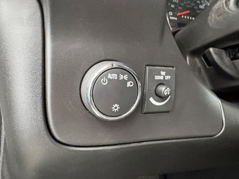 Used 2019 Chevrolet Express 3500 w/ Driver Convenience Package image 19