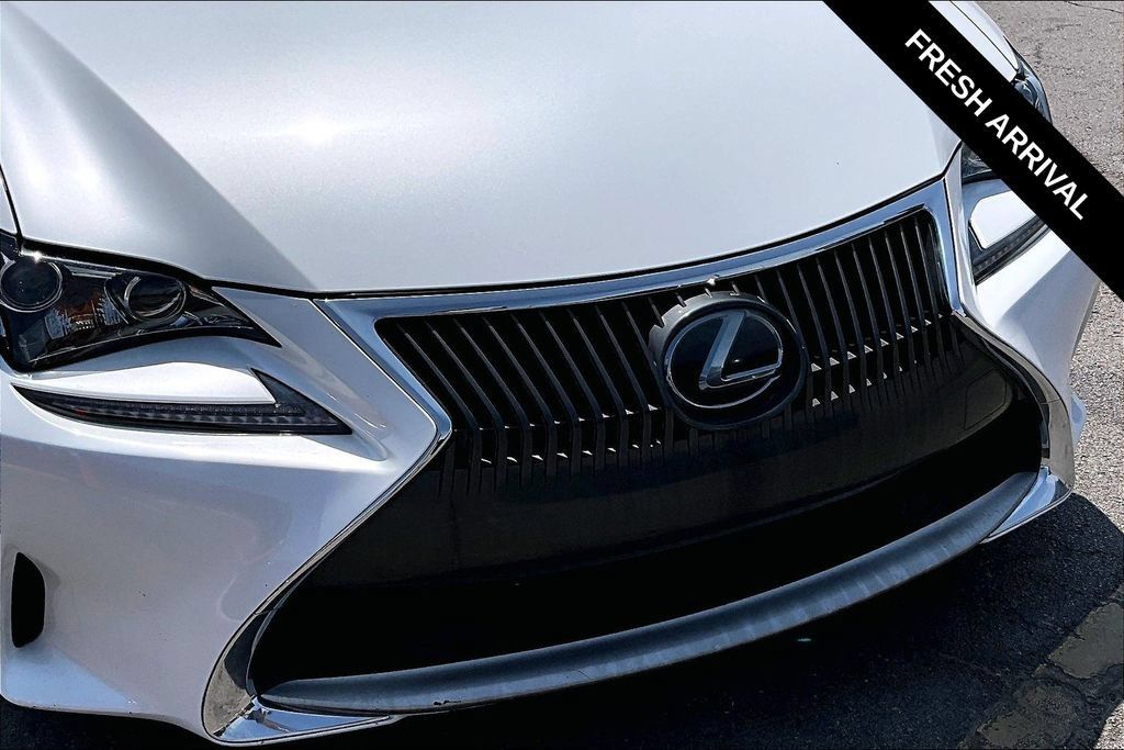 Used 2015 Lexus RC 350 w/ Luxury Package RWD image 31
