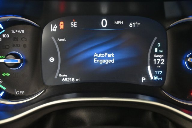 Used 2024 Chrysler Pacifica Limited FWD image 30