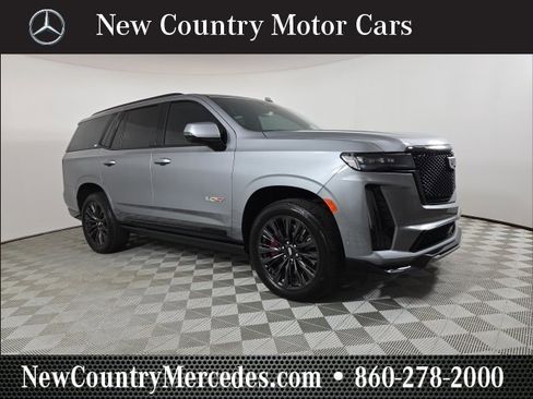 Used 2023 Cadillac Escalade V w/ LPO, ONYX Package image 1