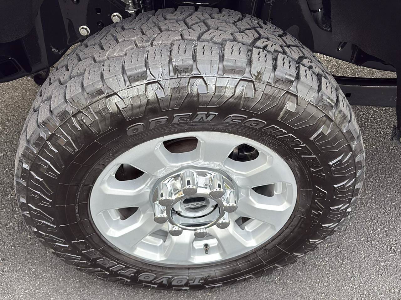 Used 2024 Ford F250 XLT w/ FX4 Off-Road Package AWD/4WD image 31