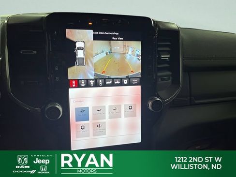 New 2026 RAM 2500 Laramie AWD/4WD image 19