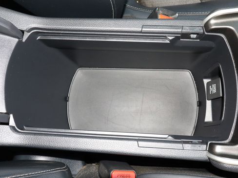 Used 2018 Honda Accord Sport image 25