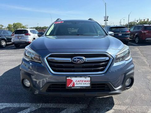 Used 2018 Subaru Outback 2.5i Limited AWD/4WD image 8