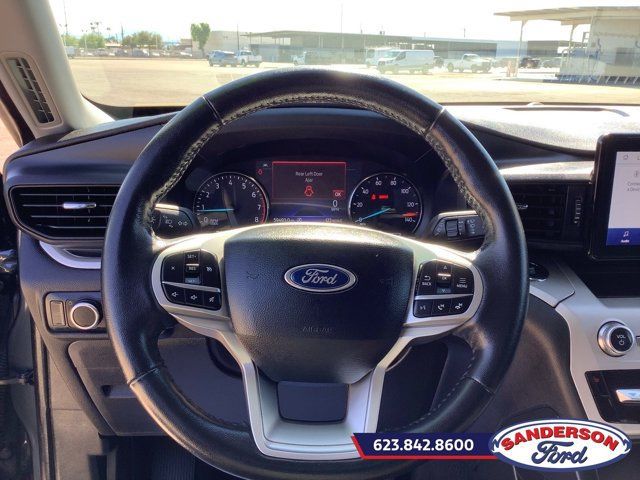 Used 2023 Ford Explorer XLT RWD image 11