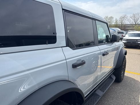 New 2026 Ford Bronco Badlands AWD/4WD image 9