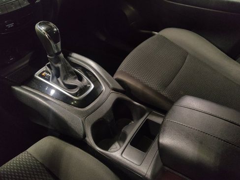 Used 2018 Nissan Rogue Sport S w/ S Appearance Package image 26