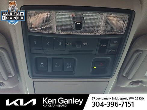 Used 2024 Toyota 4Runner Limited AWD/4WD image 23