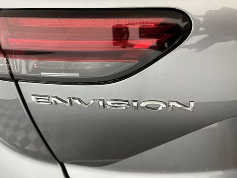 Used 2022 Buick Envision Essence w/ Safety Package FWD image 11