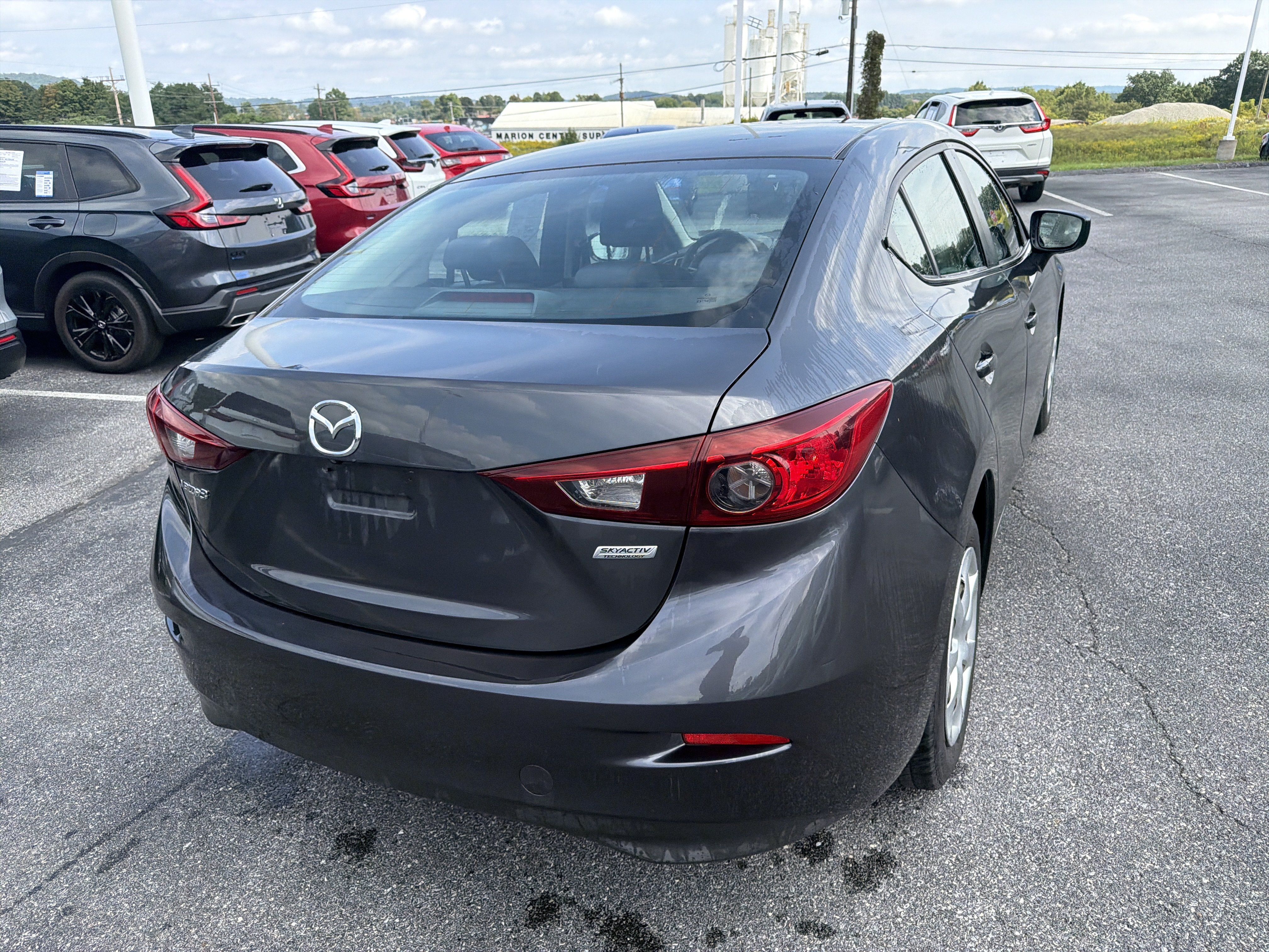 Used 2016 MAZDA MAZDA3 i Sport FWD image 7