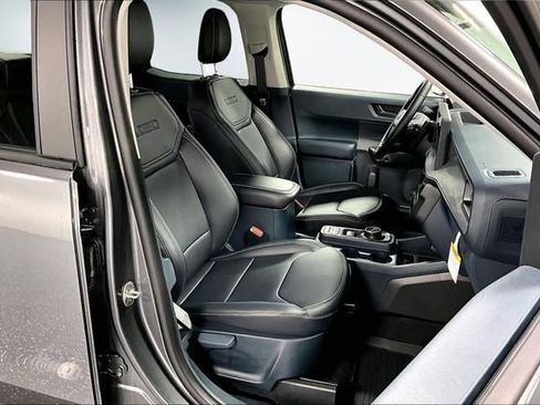 New 2026 Ford Maverick Lobo image 12