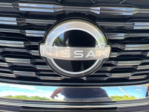 Certified 2023 Nissan Rogue SV AWD/4WD image 29