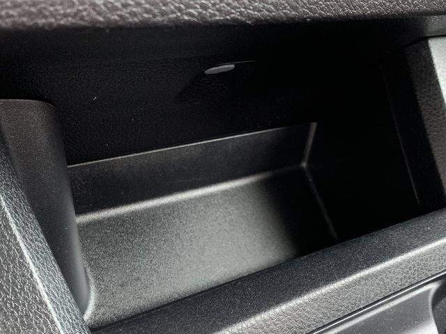 Certified 2022 Toyota Tacoma SR5 AWD/4WD image 25