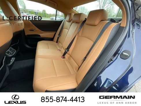 Certified 2022 Lexus ES 250 w/ Premium Package AWD/4WD image 13