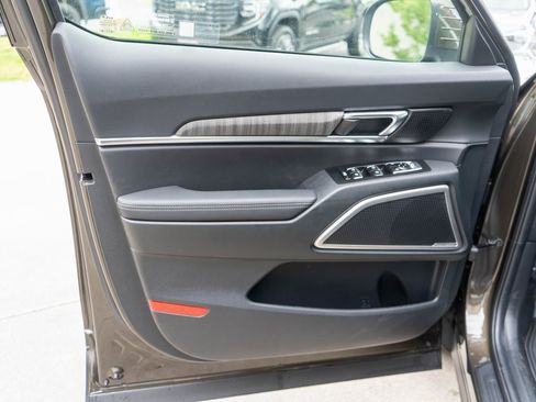 Used 2025 Kia Telluride EX image 26