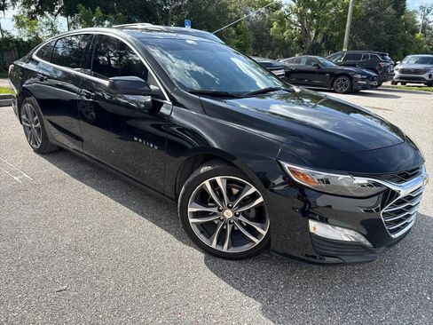 Used 2022 Chevrolet Malibu LT FWD image 5