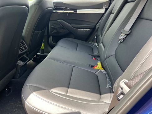 New 2026 Kia Seltos EX FWD image 17