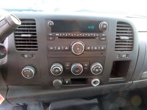 Used 2012 Chevrolet Silverado 2500 LT w/ Suspension Package, Off-Road image 35