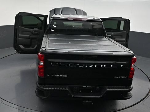 Used 2023 Chevrolet Silverado 1500 Custom RWD image 35