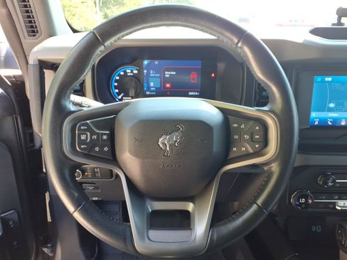 Used 2023 Ford Bronco Black Diamond AWD/4WD image 21