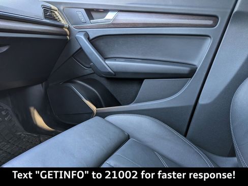 Used 2023 Audi Q5 2.0T Premium image 17