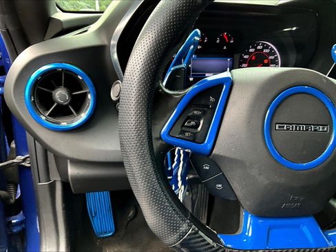 Used 2019 Chevrolet Camaro LT w/ RS Package RWD image 10