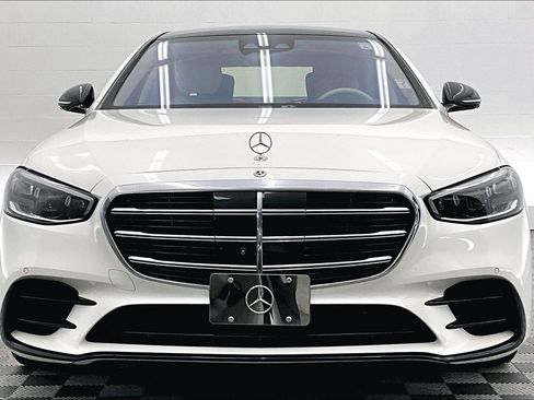 Certified 2022 Mercedes-Benz S 580 4MATIC Sedan image 2