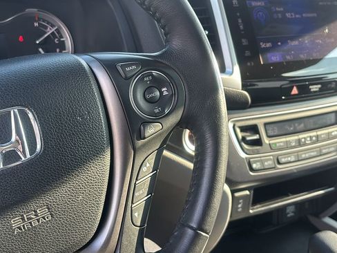 Used 2018 Honda Pilot EX-L image 18