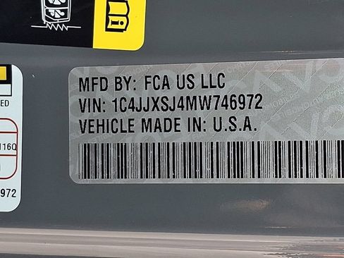 Used 2021 Jeep Wrangler Unlimited Rubicon w/ Trailer Tow Package AWD/4WD image 27