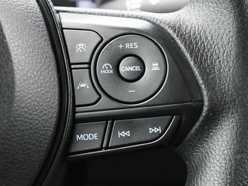 Used 2023 Toyota Corolla LE w/ LE Convenience Package FWD image 6