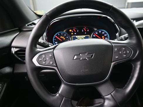 Used 2023 Chevrolet Traverse RS w/ LPO, Floor Liner Package image 8