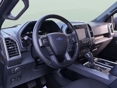 Used 2018 Ford F150 XLT w/ Equipment Group 302A Luxury AWD/4WD image 11
