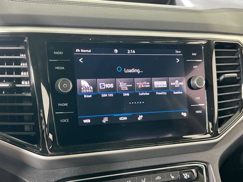 Used 2022 Volkswagen Atlas SEL image 15