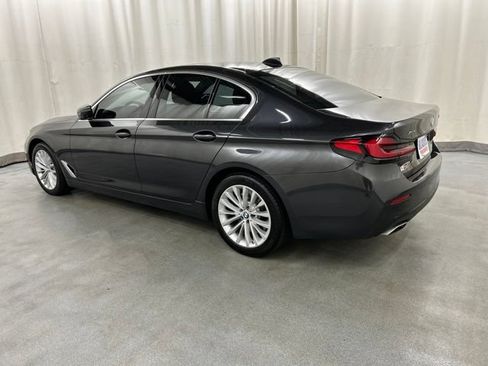 Used 2021 BMW 540i xDrive w/ Premium Package AWD/4WD image 3