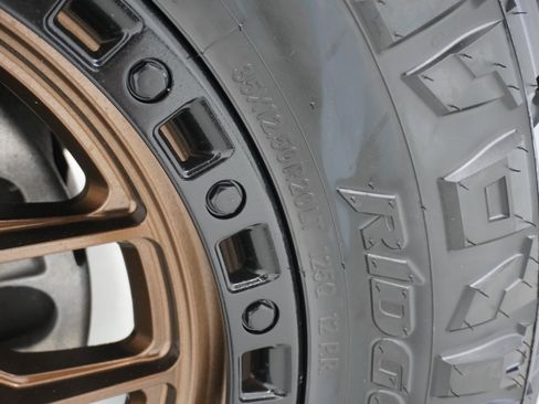 Used 2022 Jeep Wrangler Unlimited Rubicon 4xe w/ Cold Weather Group image 34