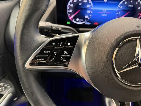 Certified 2025 Mercedes-Benz GLA 250 250 image 22