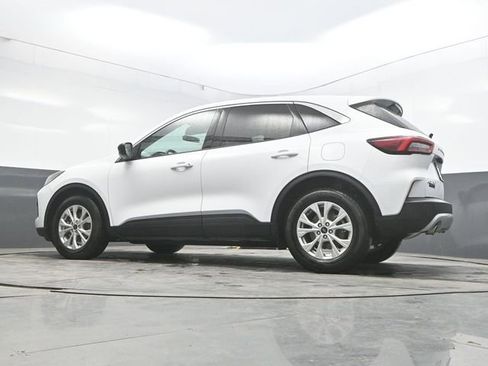 Used 2023 Ford Escape Active w/ Tech Pack #1 FWD image 34