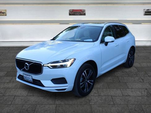 Used 2020 Volvo XC60 T5 Momentum AWD/4WD image 3