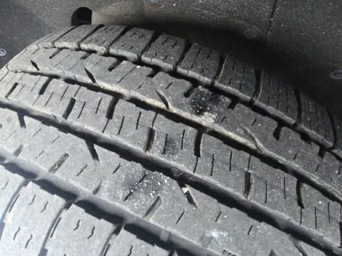 Used 2021 GMC Yukon XL Denali w/ Denali Premium Package image 11