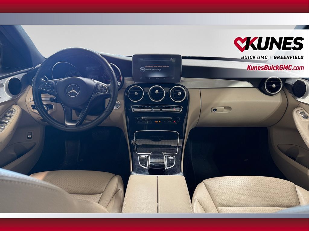 Used 2017 Mercedes-Benz C 300 4MATIC Sedan image 24