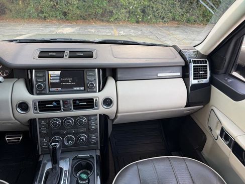 Used 2012 Land Rover Range Rover Supercharged image 29
