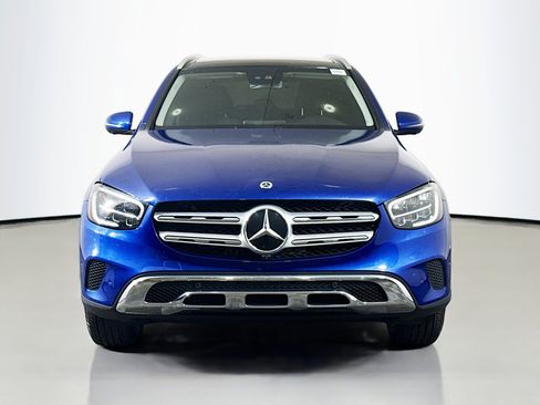 Used 2022 Mercedes-Benz GLC 300 4MATIC image 2