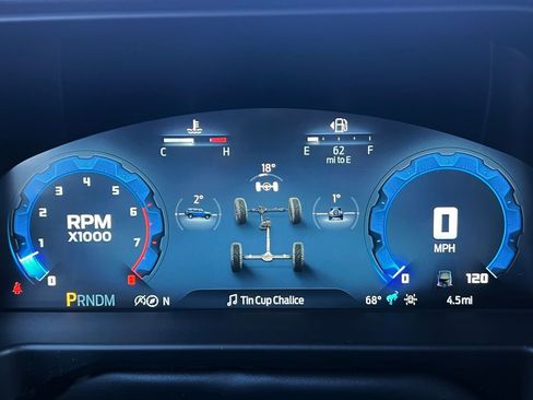 New 2025 Ford Bronco Badlands image 24