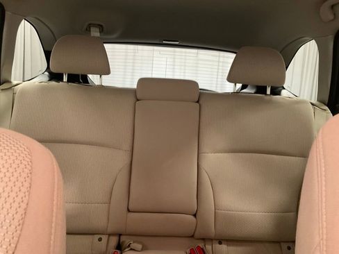 Used 2019 Subaru Outback 2.5i Premium image 31