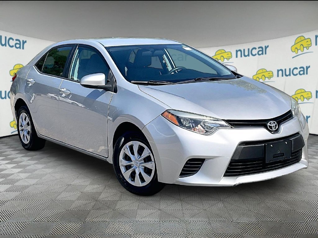 Used 2015 Toyota Corolla L FWD image 1