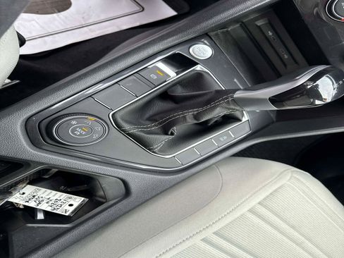 Used 2024 Volkswagen Tiguan S image 27