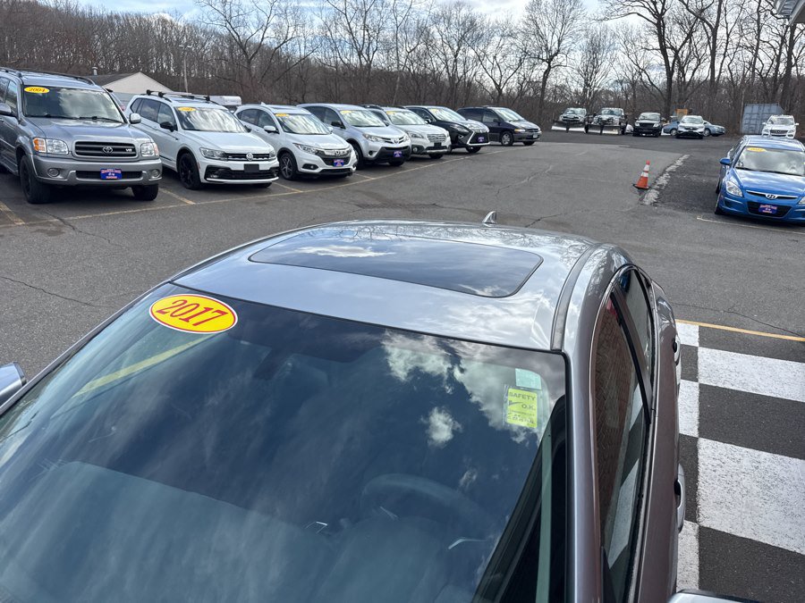 Used 2017 Honda Civic EX image 8