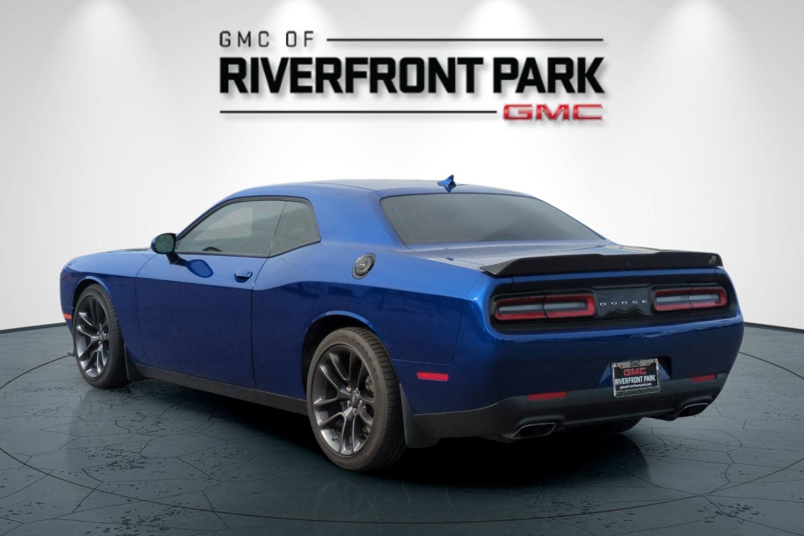 Used 2022 Dodge Challenger R/T Scat Pack RWD image 5