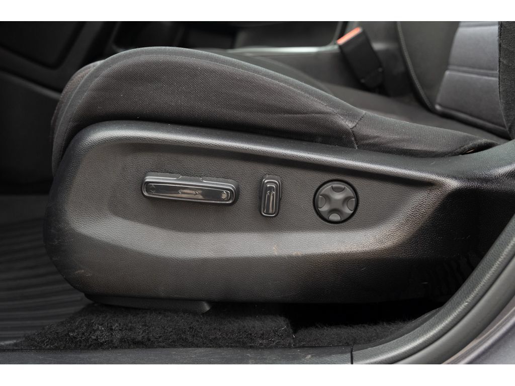 Used 2022 Honda CR-V EX image 15