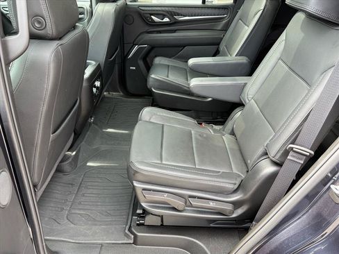 Used 2024 GMC Yukon Denali w/ LPO, Floor Liner Package AWD/4WD image 12